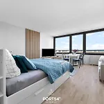 Waterfront 7601 Marina Apartman