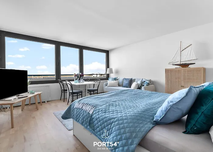 Waterfront 7601 Marina *