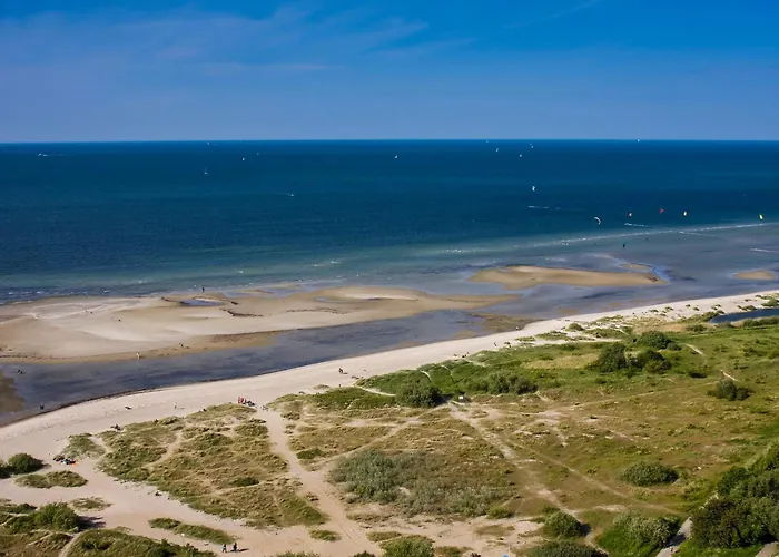 Waterfront 7601 Marina