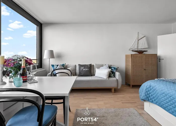 Waterfront 7601 Marina *